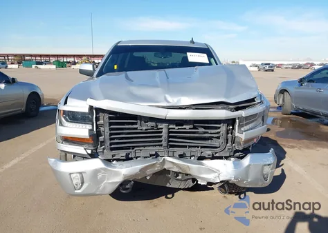 2018 Chevrolet Silverado 1500 2Lt z USA, uszkodzony, nr VIN 3GCUKREC2JG206940
